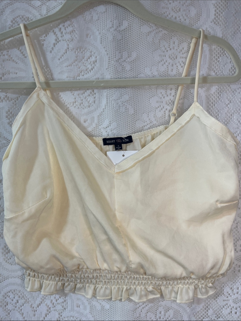 Hearts and Hips Pale Cream Ruffled-Hem Satin Cropped Cami NWT S